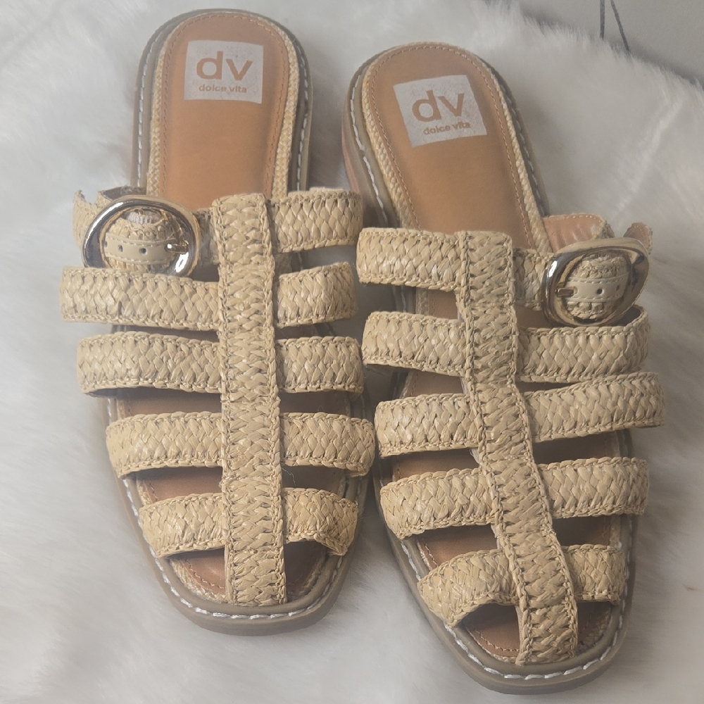 Dolce Vita Women's Woven Tan Sandals